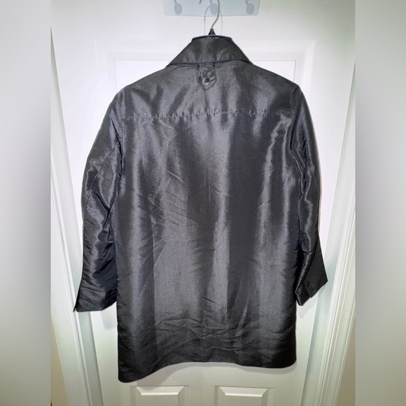 SANYO Elegant Black Women's Coat. Size 2P - Picture 8 of 9